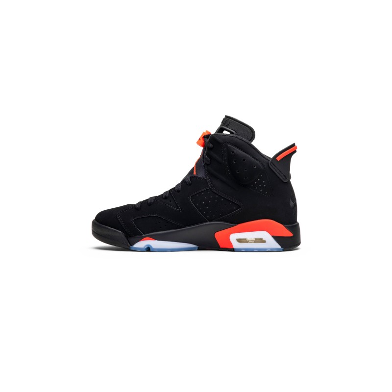 Jordan VI Retro : Découvrez les Détails Uniques de cette Édition